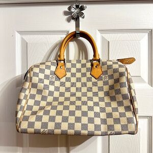 Pre- loved damier  speedy 25